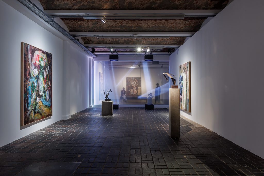 A photograph showing an installation in a gallery